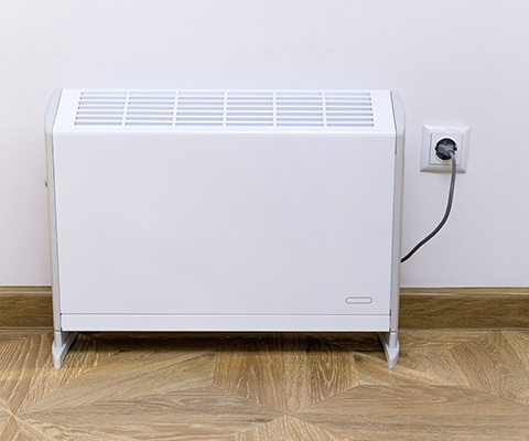 Remote control of heating and air conditioning